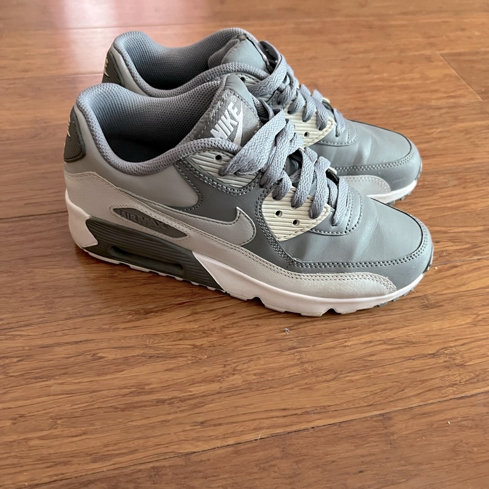 Nike air max90